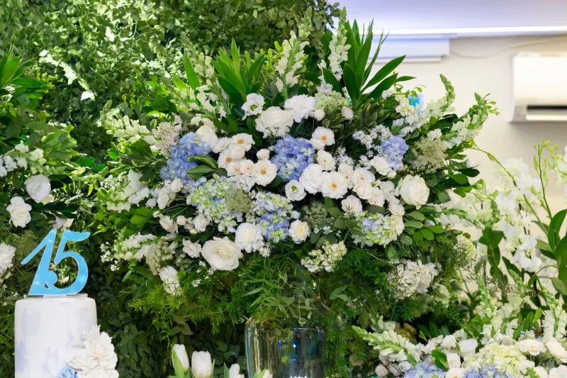 企业开业花篮选购指南：武汉花帮鲜花工作室花材搭配方案正文配图 1